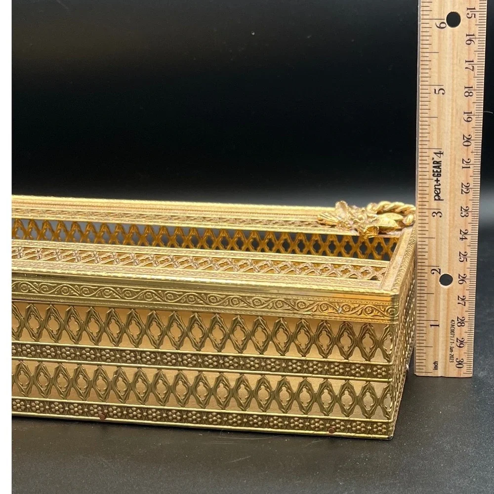 Mid Century Tissue Dispenser Gold Metal 1960s‎ Bathroom Decor Hollywood Regency